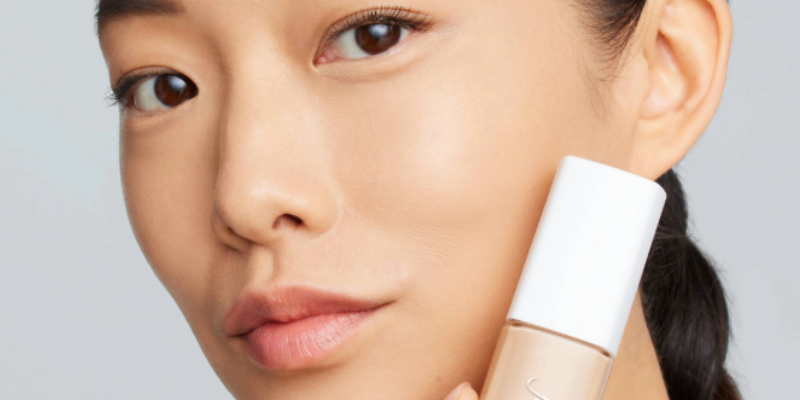 Skintuition SPF30 Liquid Foundation - hudpleie og makeup i ett