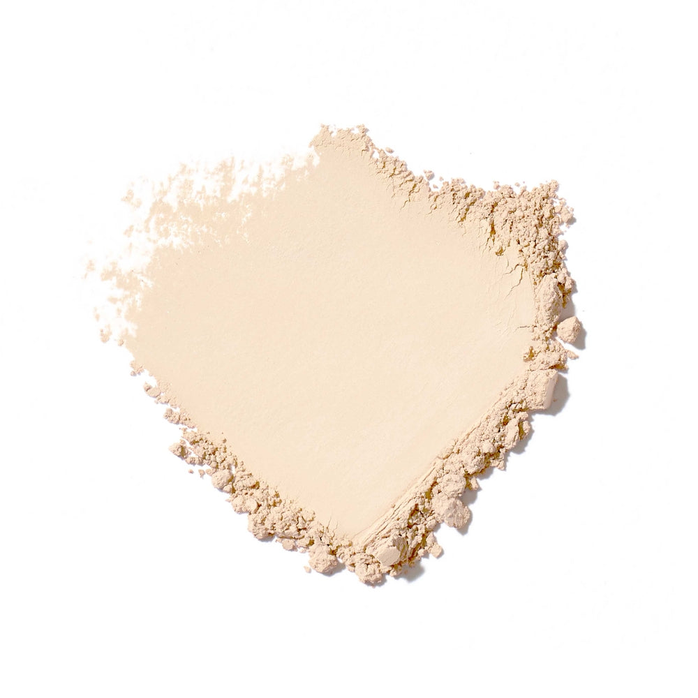 jane iredale Amazing Base Loose mineral Powder ivory swatch