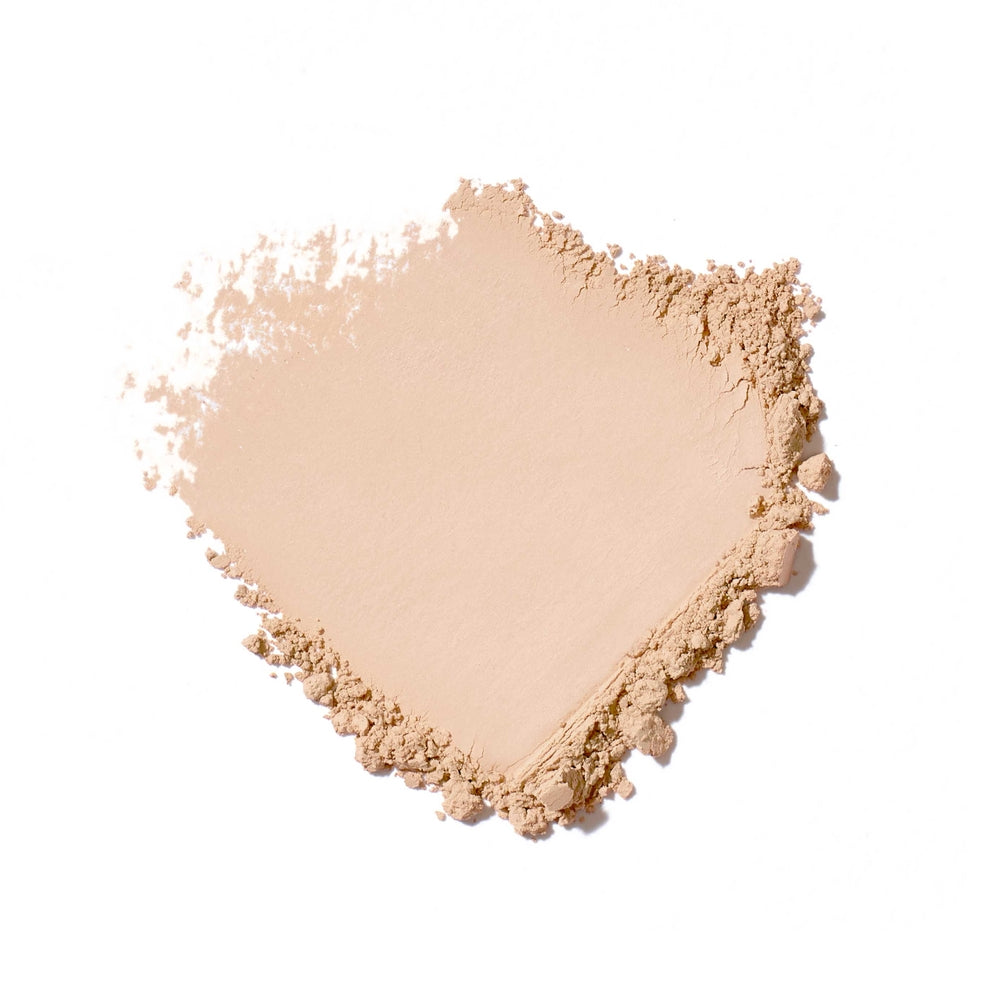 jane iredale Amazing Base Loose mineral Powder natural swatch