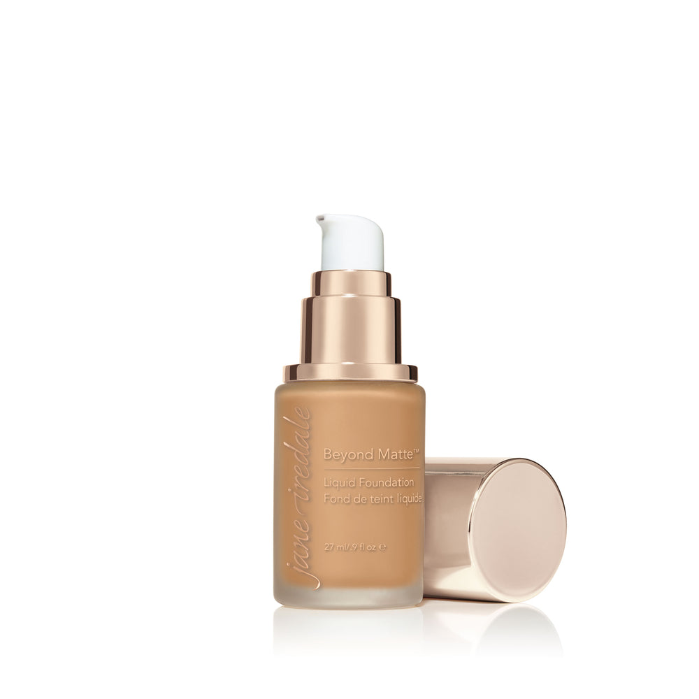 jane iredale Beyond Matte Liquid Foundation M10 produkt uten kork