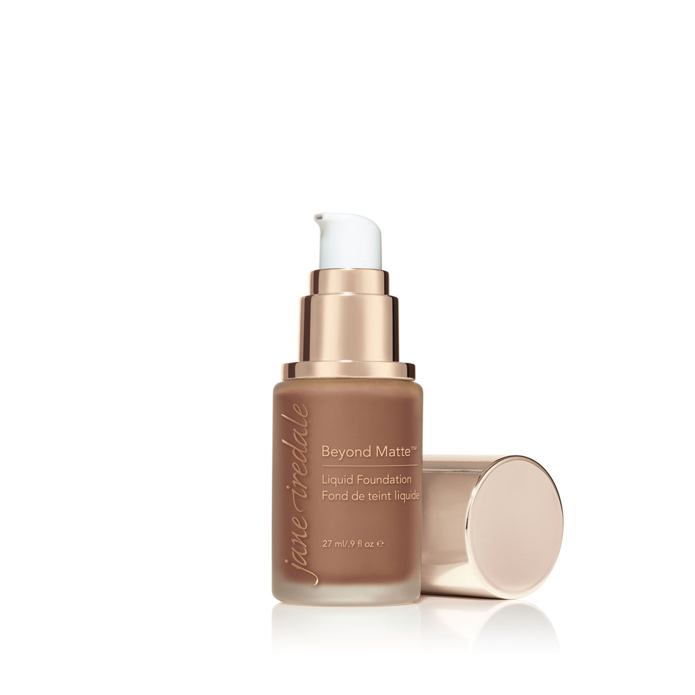 jane iredale Beyond Matte Liquid Foundation M14 produkt uten kork