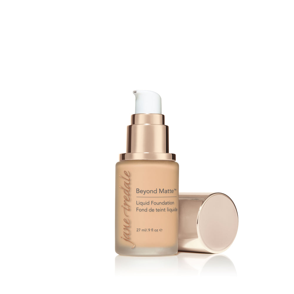 jane iredale Beyond Matte Liquid Foundation M3 produktbilde uten kork